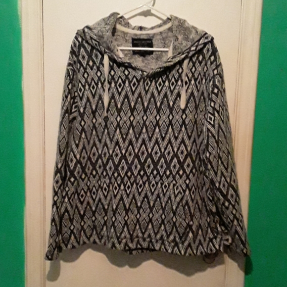 American Eagle Outfitters Other - AEO men's hoodie pullover sweater